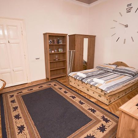 Nador Street Apartment Будапеща Екстериор снимка